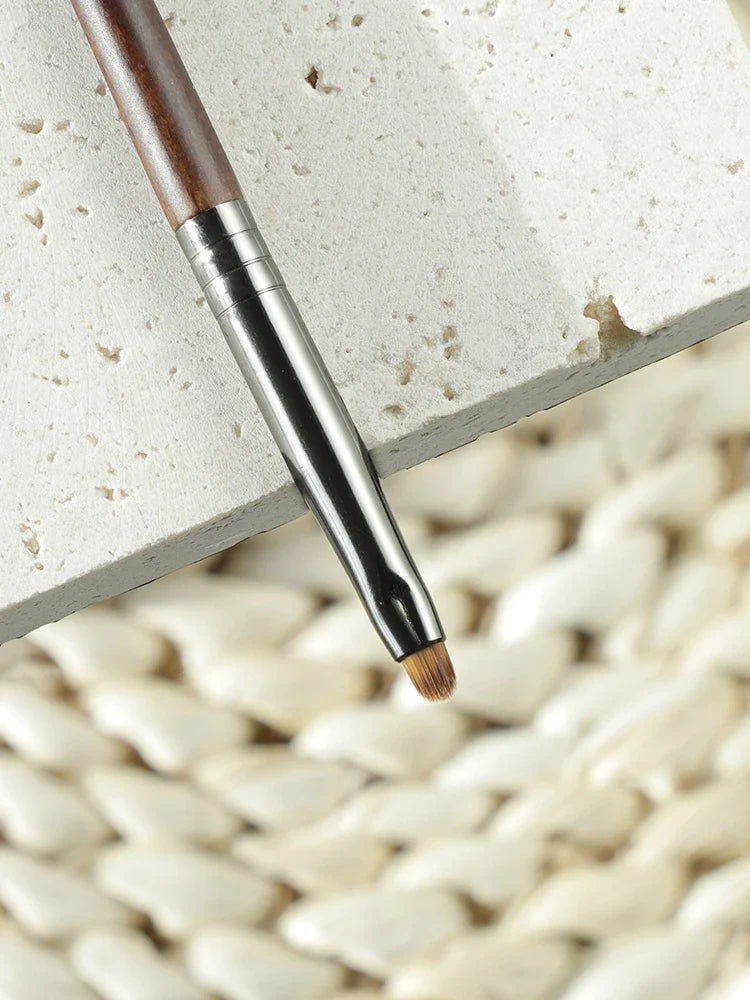 Makeup Lip Brush Fashion Lipstick Concealer Brush Professional Makeup Tool for Lip Liner Gloss kit pincel maquiagem