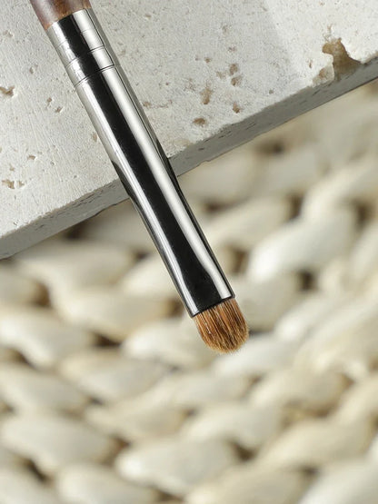 Makeup Lip Brush Fashion Lipstick Concealer Brush Professional Makeup Tool for Lip Liner Gloss kit pincel maquiagem