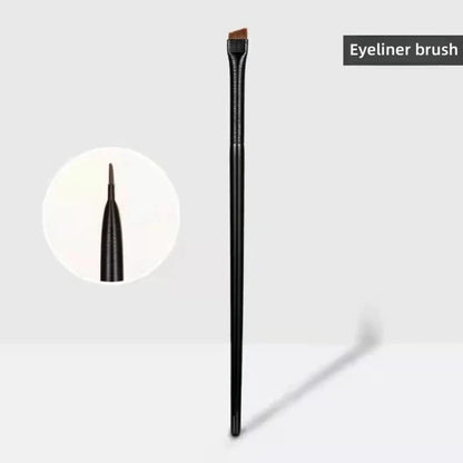 New 1pcs Eyebrow Contour Brush Blade Eyeliner Brush Portable Small Angle Horizontal Silkworm Brush Female Makeup Tool